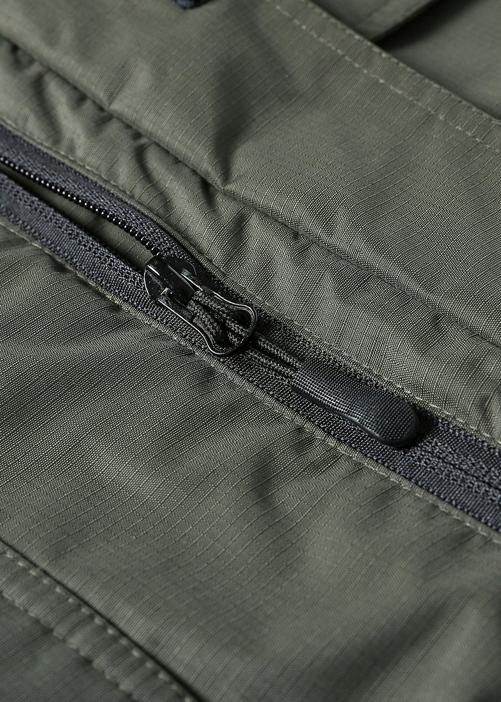 water-repellent hooded windbreaker jacket – view 6