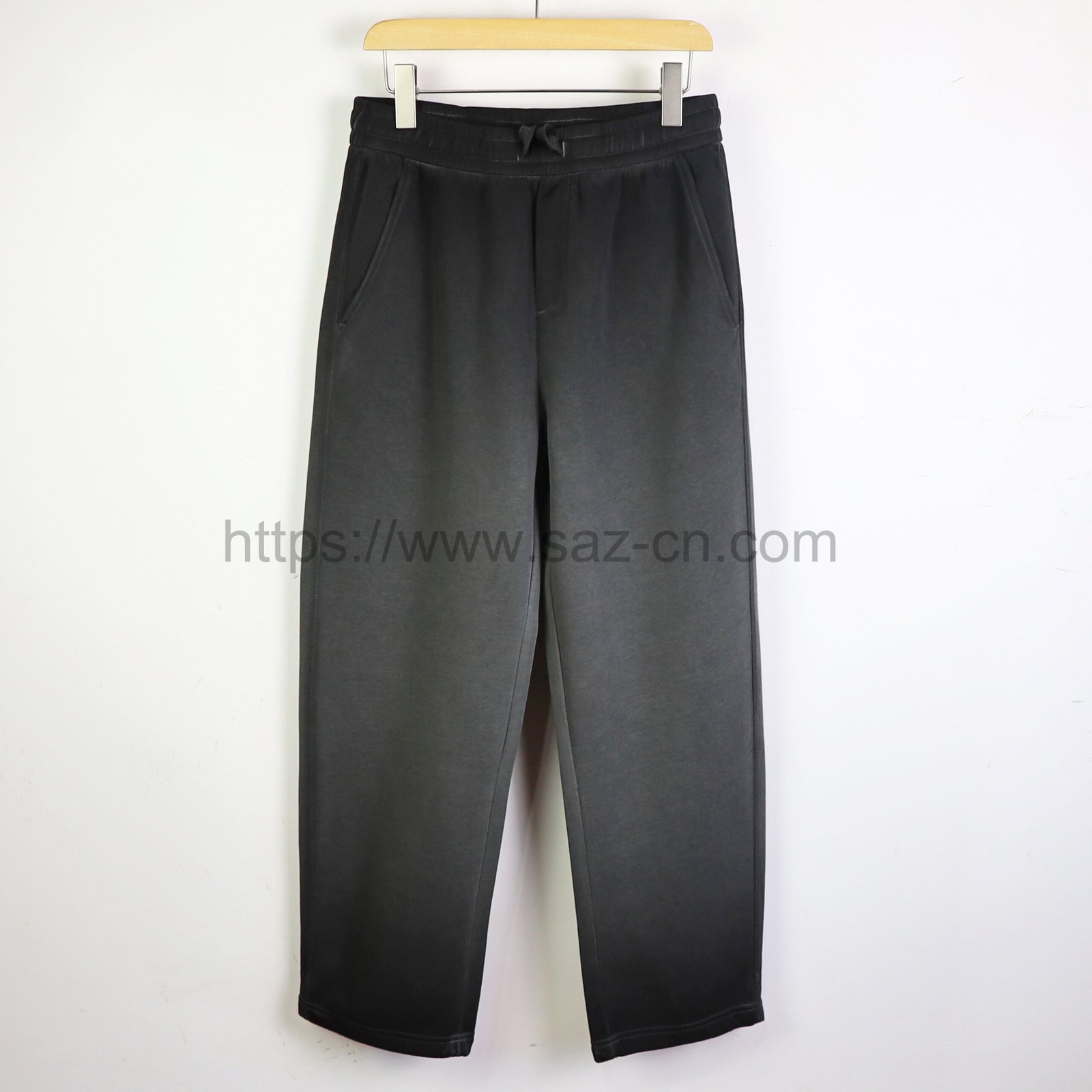 Men's Casual Basic Fade Joggers in Black – view 2